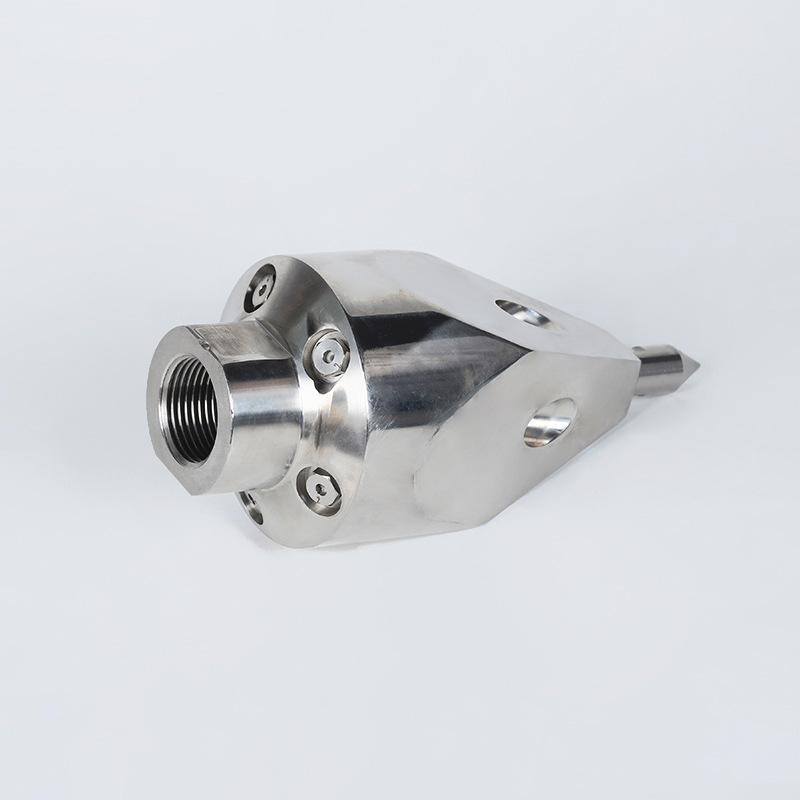 Glanadh ardbhrú agus díghlasáil nozzle rothlach