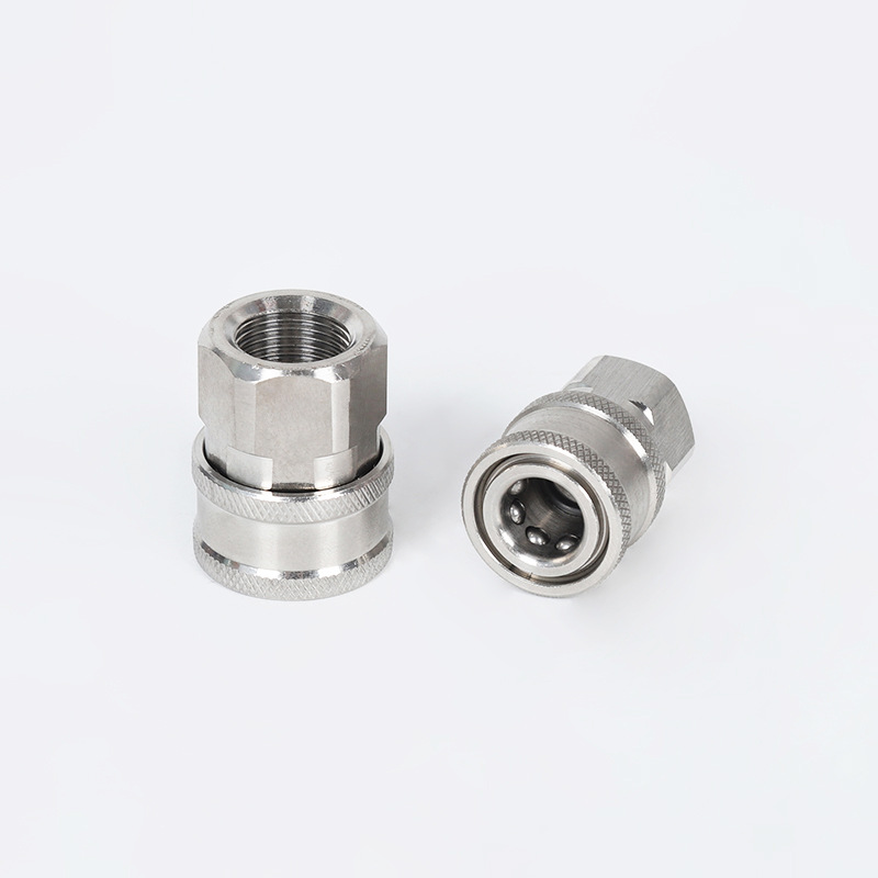 Cuibheoir asraon uisce níocháin níocháin charr