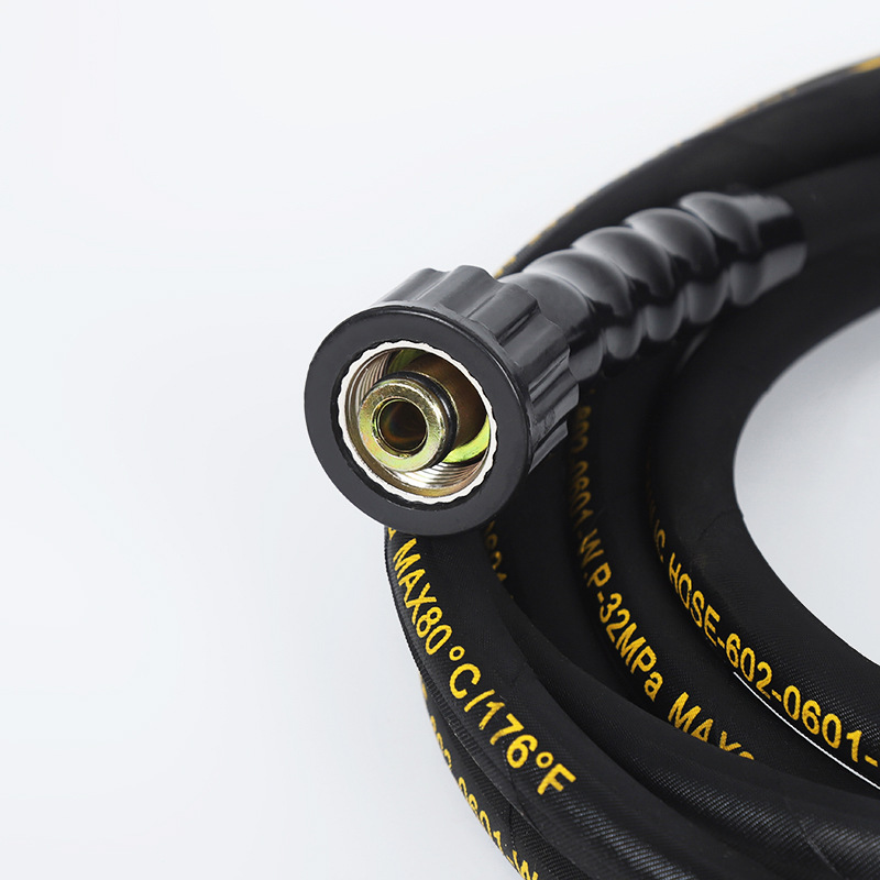 Píobán asraon uisce tí atá oiriúnach do gunnaí uisce ardbhrú