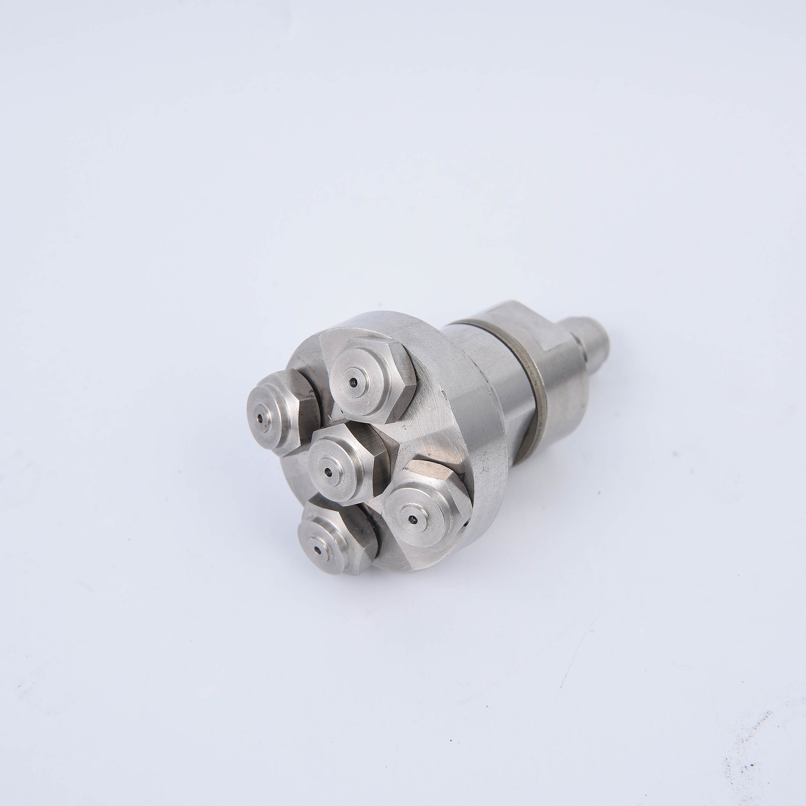 Cruach dhosmálta ardbhrú xwt nozzle cosanta tine uisce nozzle ceo